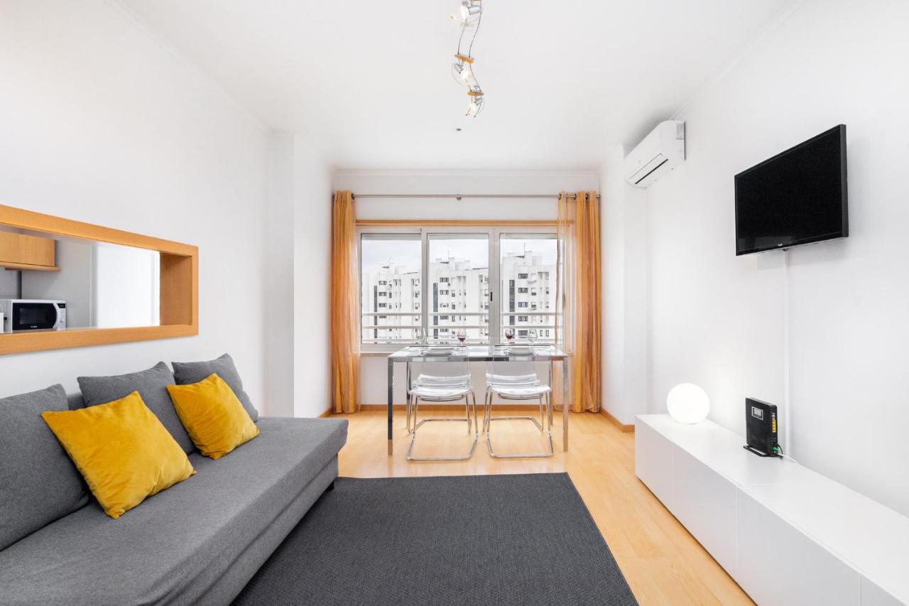 Lisboa, Cidade, Elegant Apartment With Air Cond, Free Wifi And Near Metro, By Ig Extérieur photo